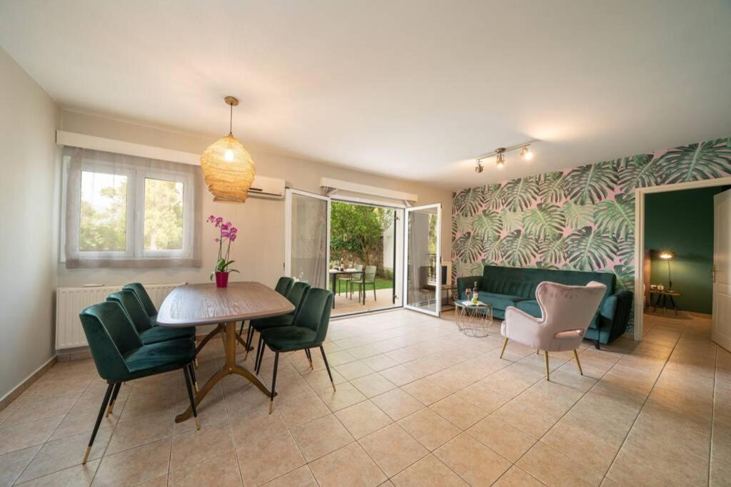 Central & Elegant Suite With Private Garden Argostoli  Exteriér fotografie