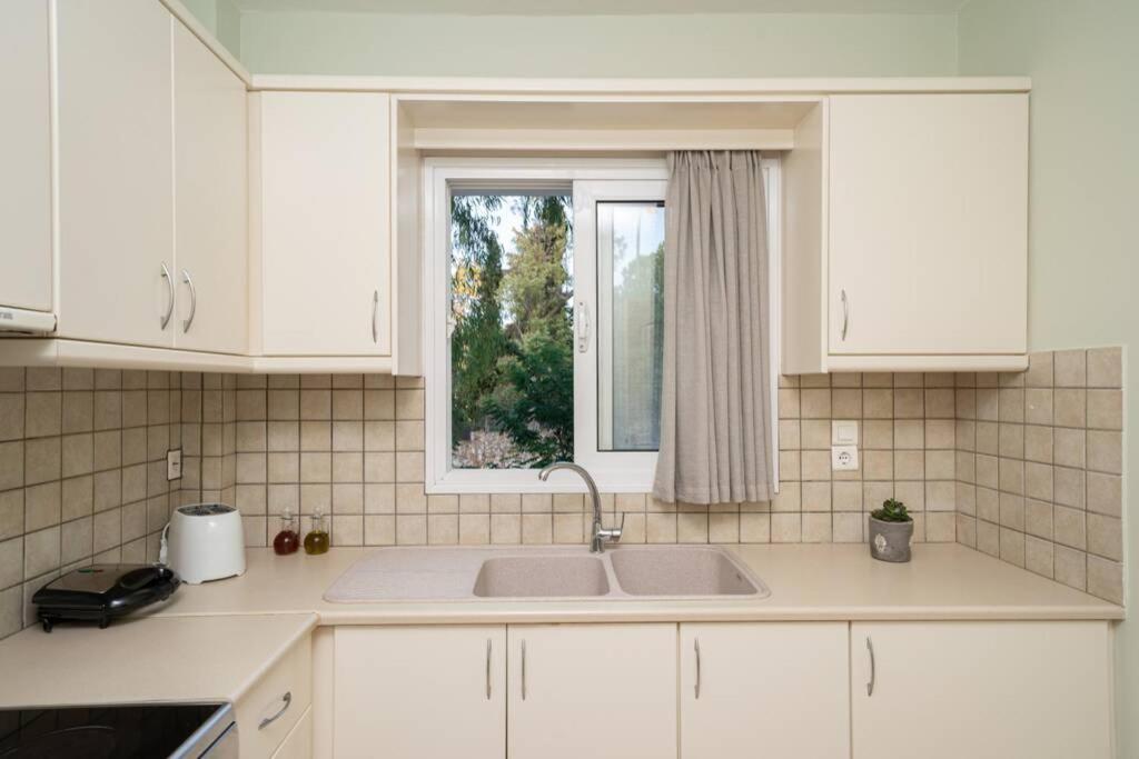Central & Elegant Suite With Private Garden Argostoli  Exteriér fotografie