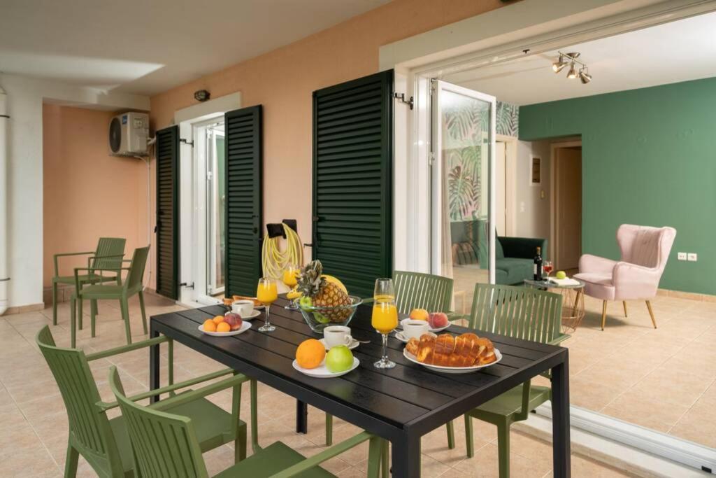 Central & Elegant Suite With Private Garden Argostoli  Exteriér fotografie