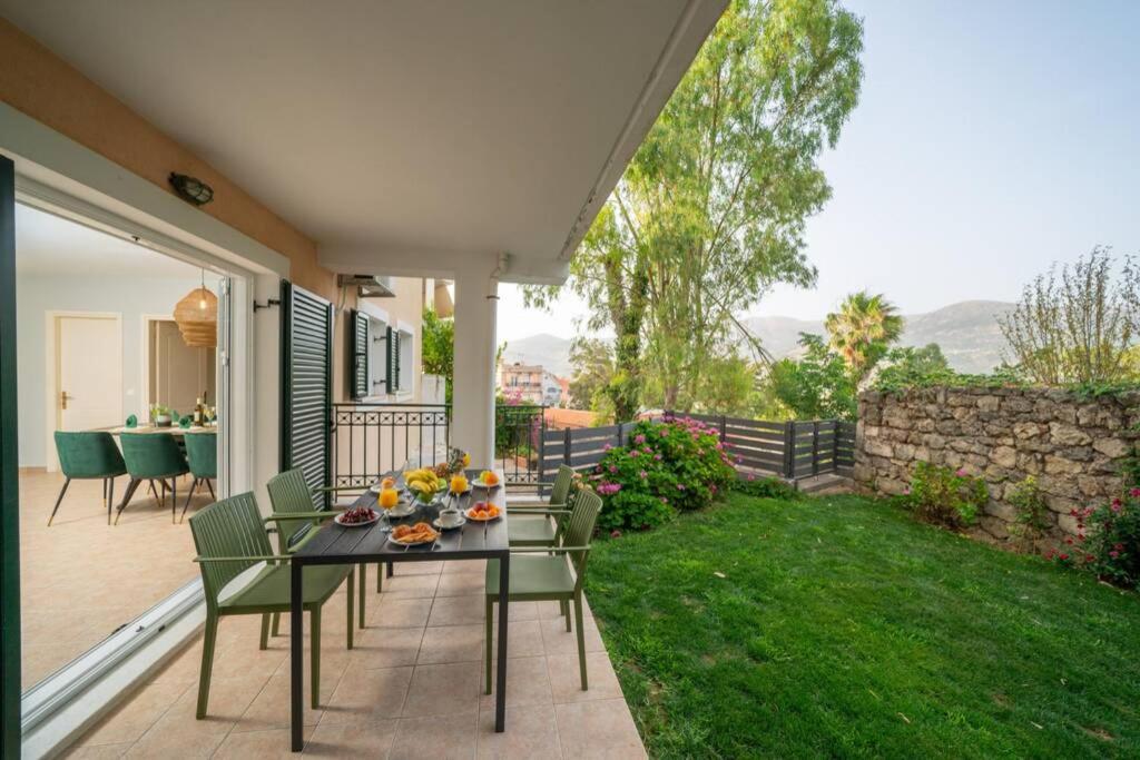 Central & Elegant Suite With Private Garden Argostoli  Exteriér fotografie